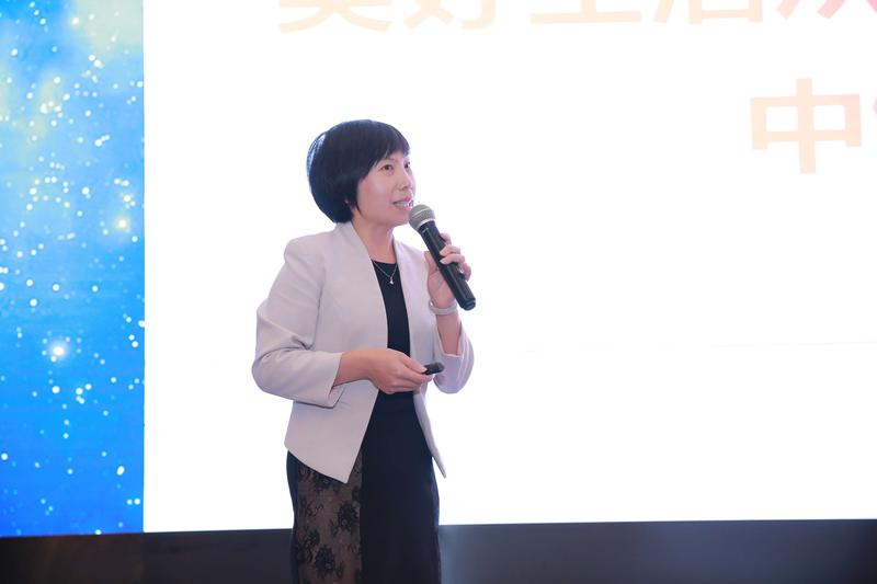 16周燕2.JPG